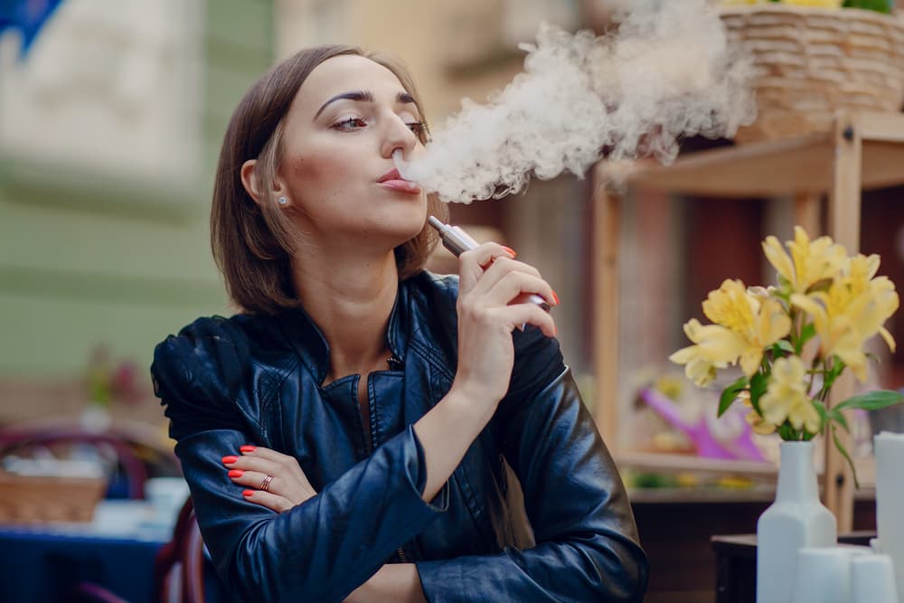 Want to start vaping? here’s what you need to know