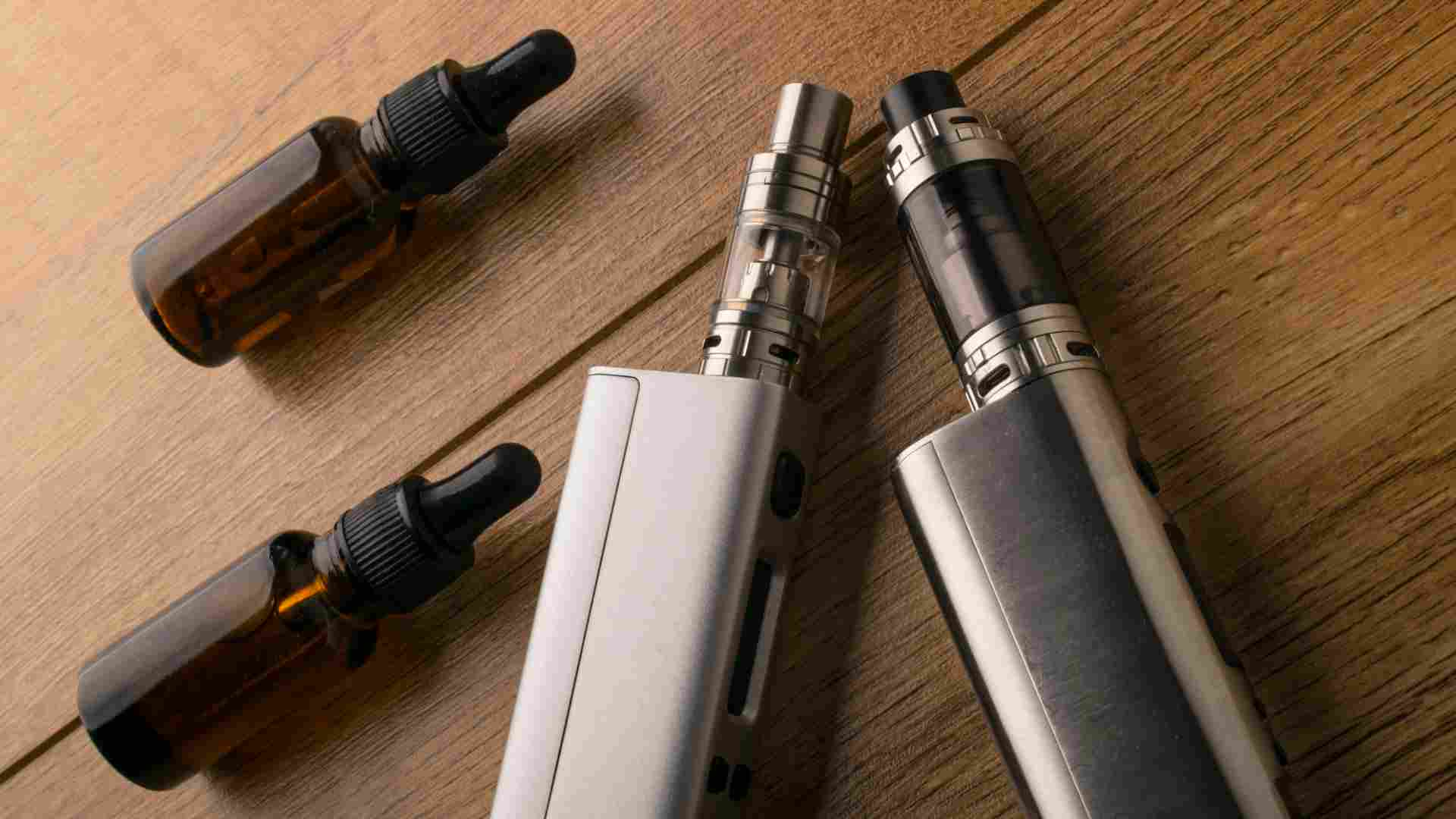The Best Accessories to Give a Vape Lover