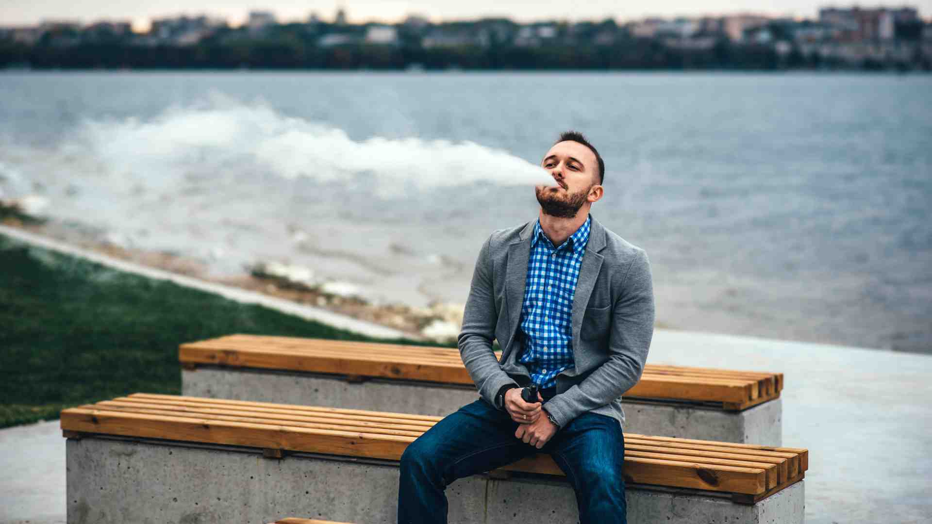 Vaping Tips and Tricks You Need To Know in 2023